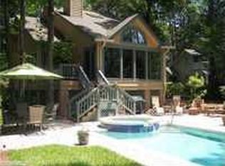 79 Gloucester Rd, Hilton Head Island, SC 29928