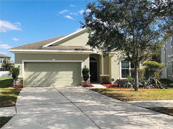 2nd image of 7954 Camden Woods Dr