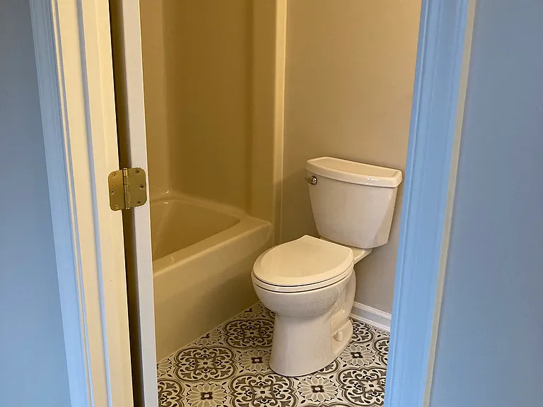 801 Albion Pl — Photo 25