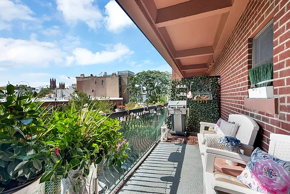 Sold by Douglas Elliman | media 3