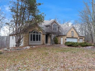 607 Bailey Meadows Dr NE, Ada, MI 49301