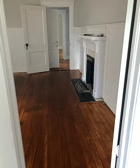 530 E 38th St — Photo 12
