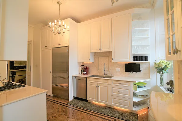 Sold by Carol E Levy | media 3