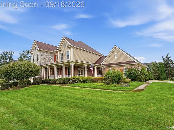 3rd image of 49335 Dominion Ct