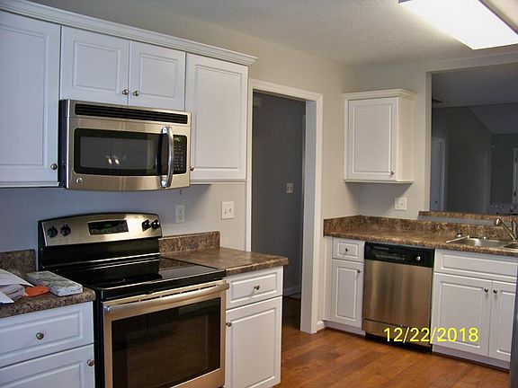 5th image of 171 Royal Pine Dr