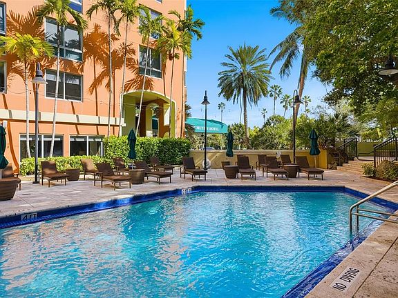 5th image of 2951 S Bayshore Dr #315
