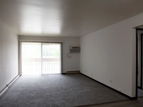 216 - 108th St., 3226 S 108th St #201, Milwaukee, WI 53227