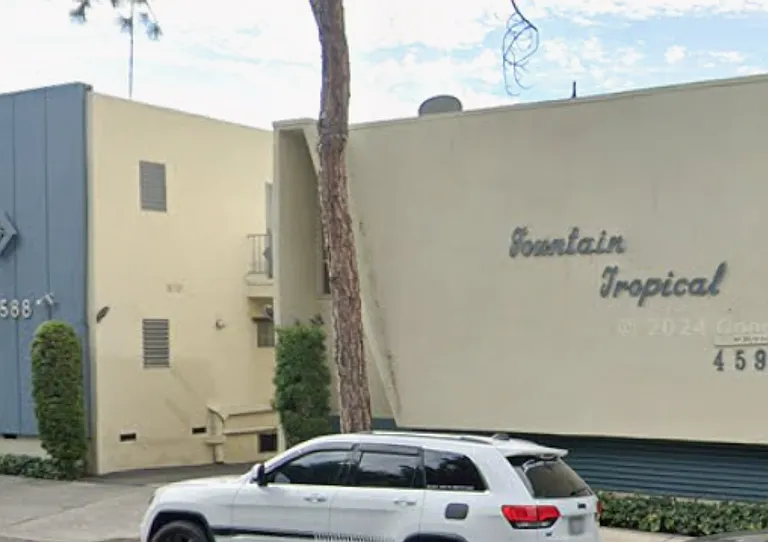 Charming Studio In The Heart Of East Hollywood — Photo 2