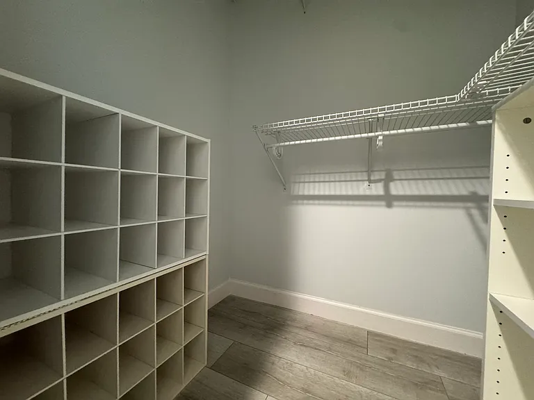 1664 Oak Berry Cir — Photo 19