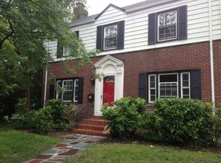 26 Birch Ln, Valley Stream, NY 11581