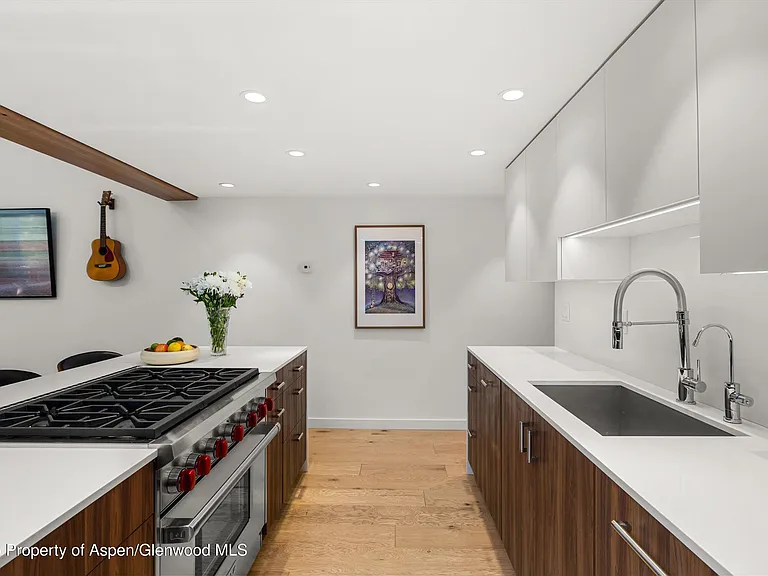 800 S Mill St #303C — Photo 9