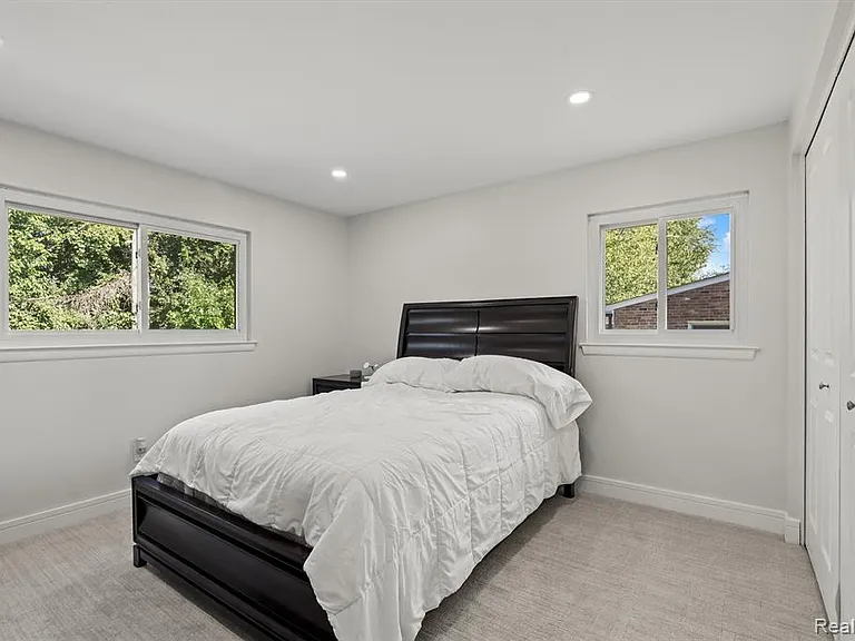 6511 Timber Ridge Dr — Photo 13