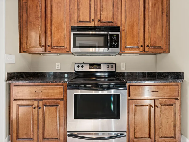 33 Rahn Rd — Photo 8