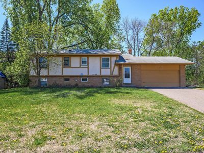 4209 81st Ave N, Brooklyn Park, MN, 55443
