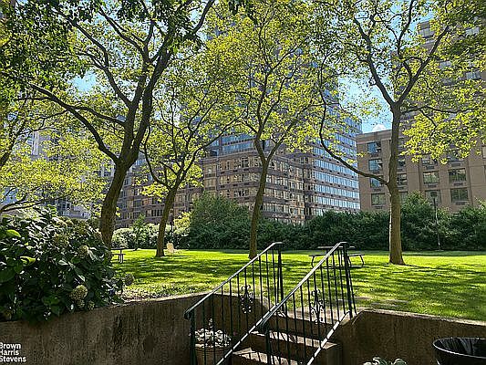 5th image of 170 W End Ave APT 14A