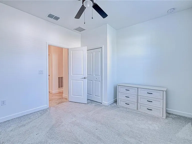 9146 Leatherwood Loop — Photo 18