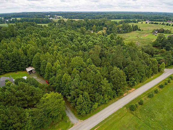 3rd image of LOT 29 Greenbrier Farm Trl Lot 29