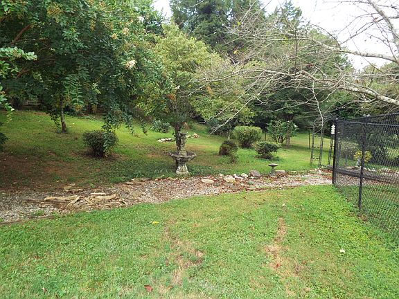 5th image of 11805 Autumn Leaves Ln