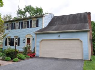 3008 Woodridge Dr, Landisville, PA 17538