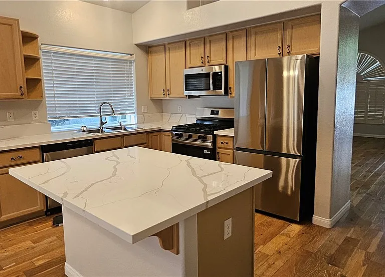 3433 Round Valley Way — Photo 4