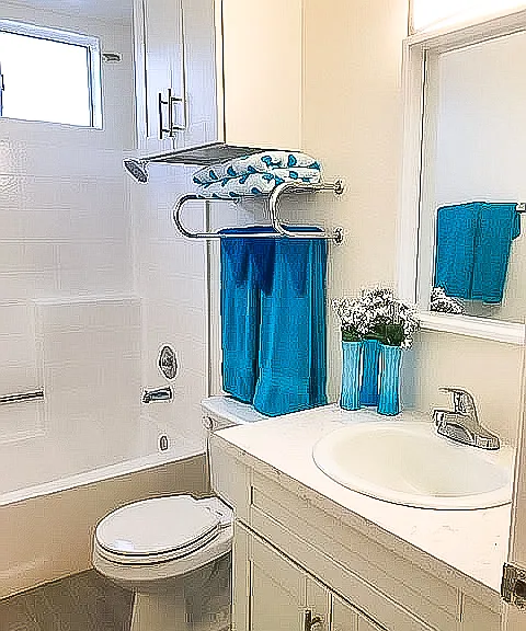 2400 Walnut Ave #8 — Photo 14