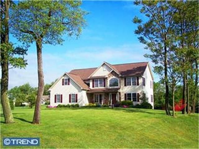1st image of 100 Gray Fox Ln