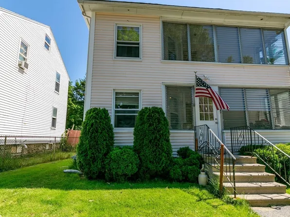 12 Upland Ave, Webster, MA 01570
