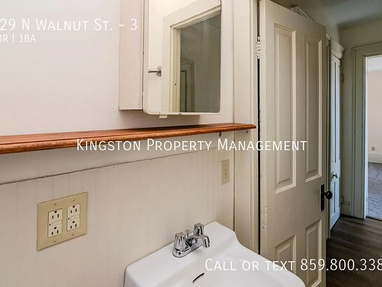 129 N Walnut St #3 — Photo 14