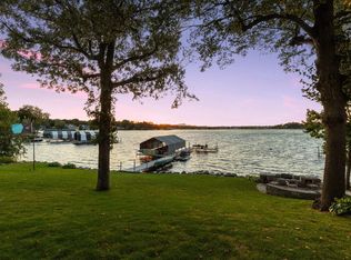 16612 Grays Bay Blvd, Wayzata, MN 55391
