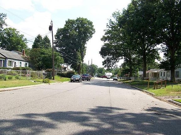 5th image of 3805 Ronnie Ave