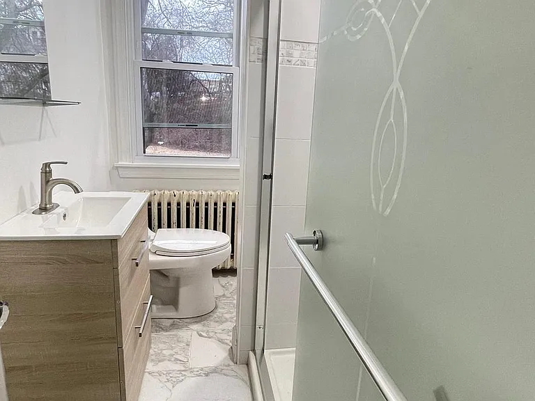 9066 Baltimore Ave — Photo 36