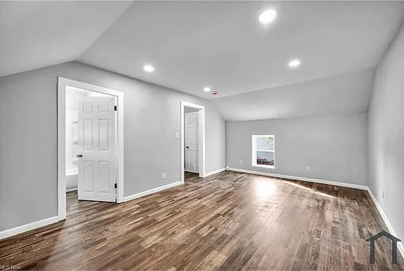3502 Walton Ave #UPPER — Photo 6