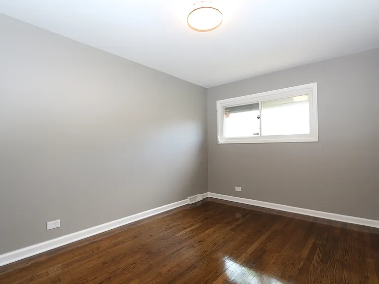 1413 W 112th Pl — Photo 14