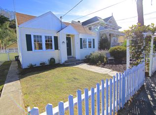 1228 Regent St, Alameda, CA 94501