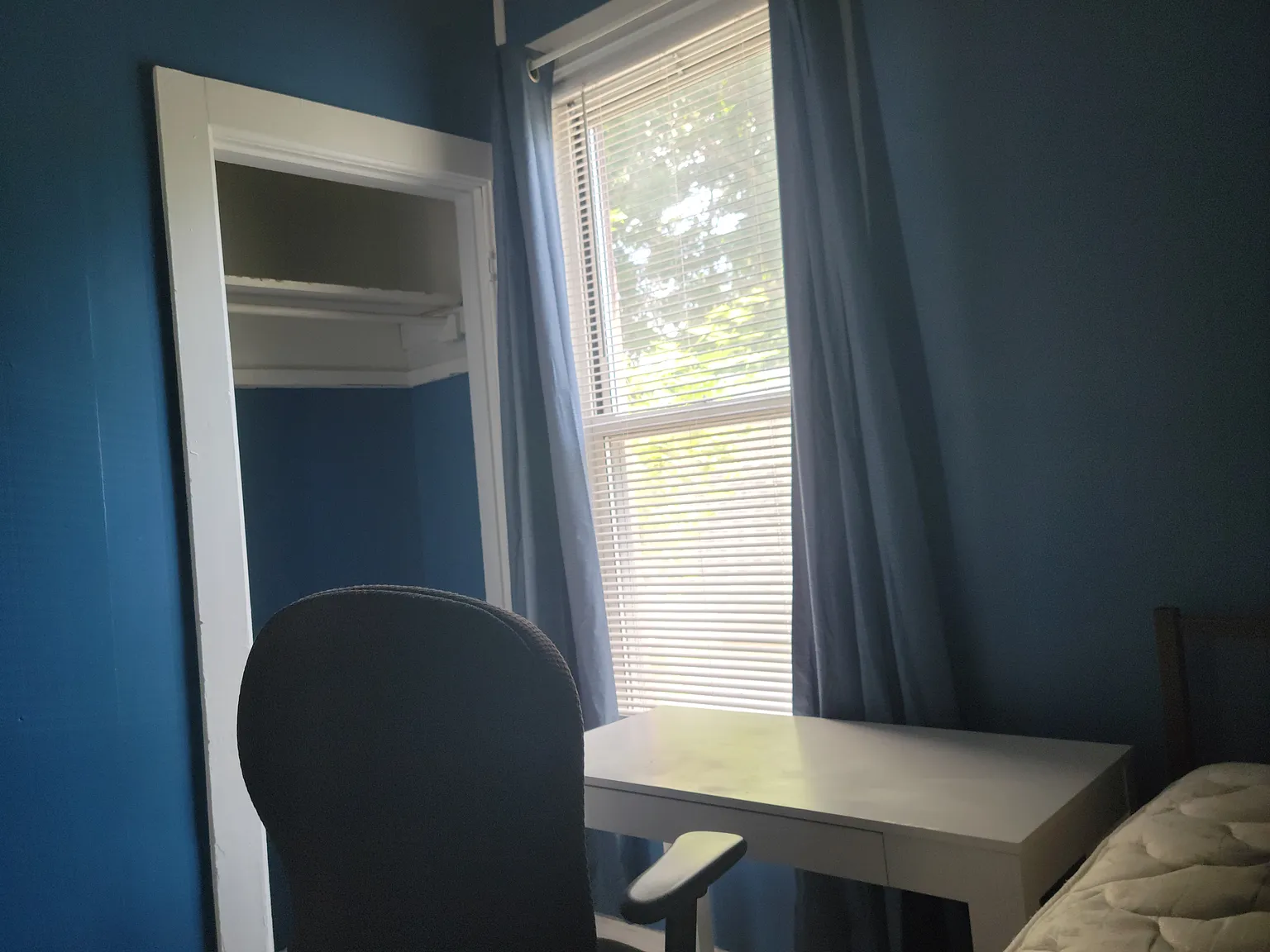 3 bed, $1,875 — Photo 4
