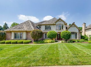 1304 Lingonberry Ct, Libertyville, IL 60048