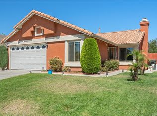 466 Camino Los Gallos, Perris, CA 92571