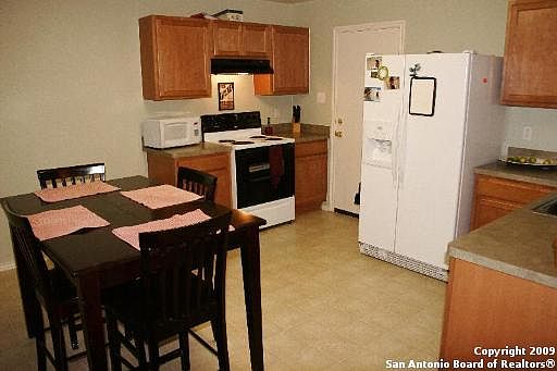 5th image of 3814 W AMBER CHASE