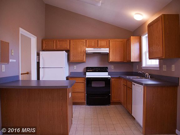 5th image of 15 Palm Dr