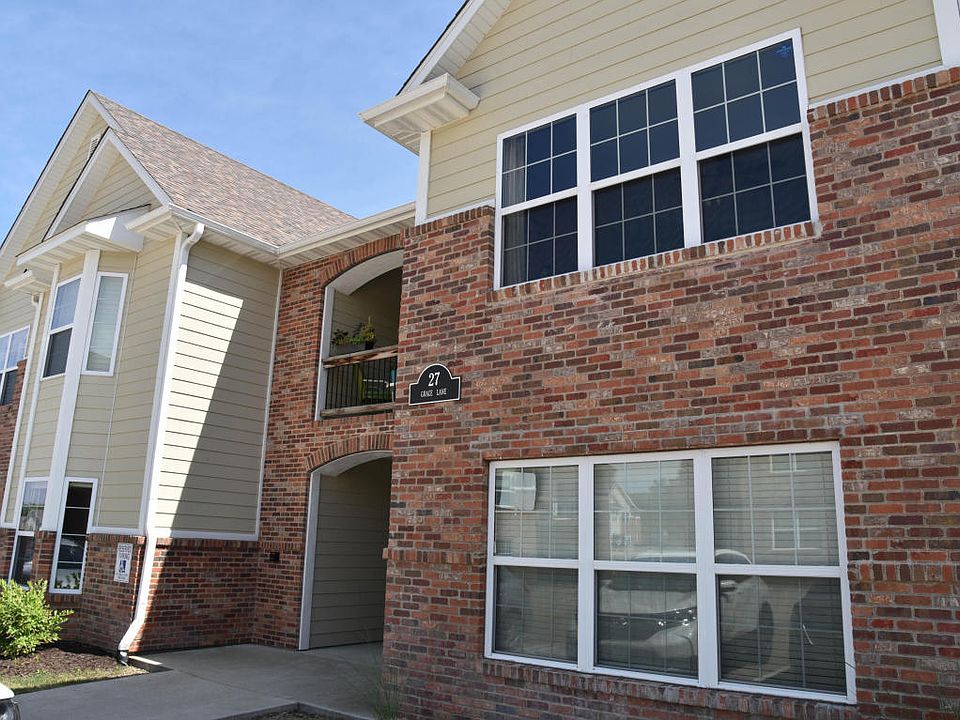 2nd image of 27 N Grace Ln APT 204
