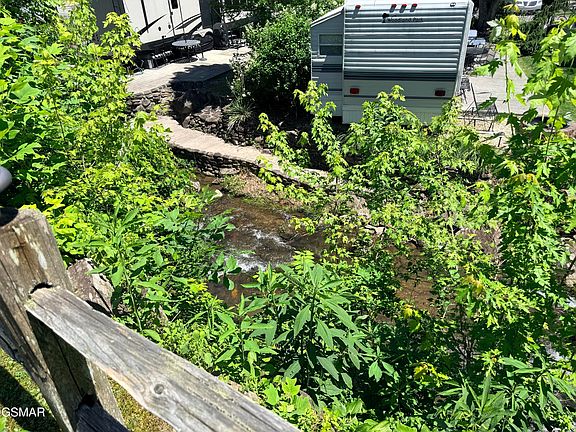 5th image of 4229 E Pkwy #257