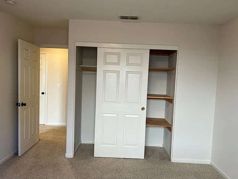 4501 Waitsfield Cir — Photo 45