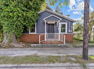 1114 Dawson St, Wilmington, NC 28401
