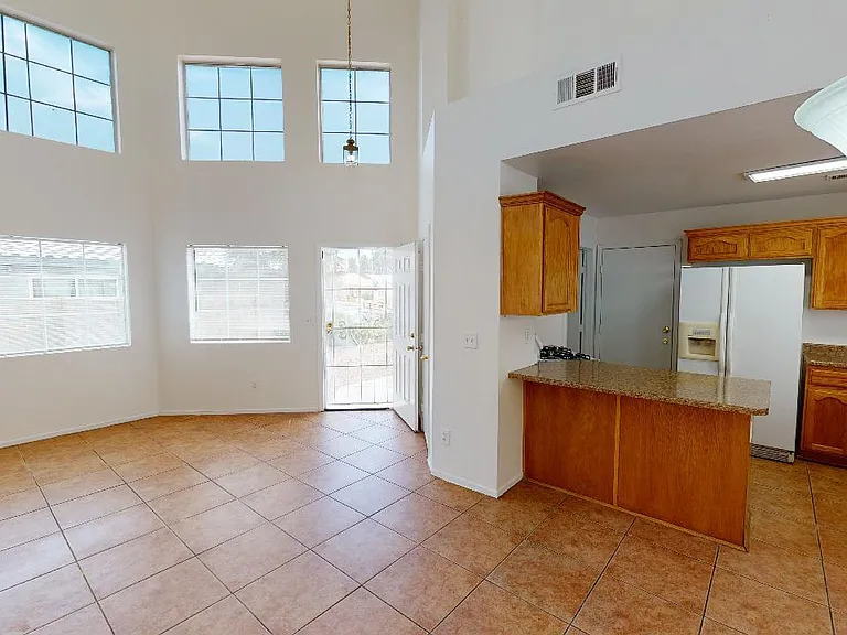 2338 Fujita Way — Photo 3