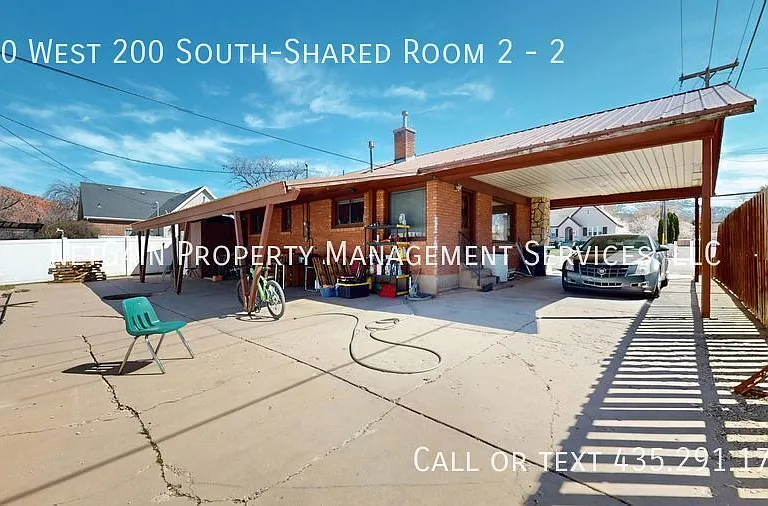 140 W South Shr #200 — Photo 14