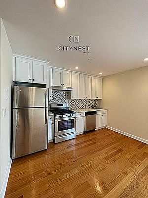 1st image of 127 27th Ave #3B