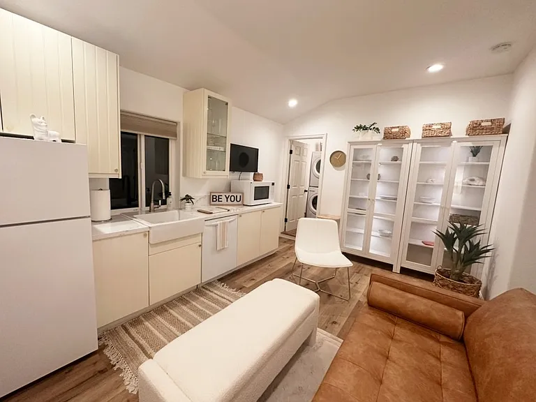 4615 La Noria — Photo 4