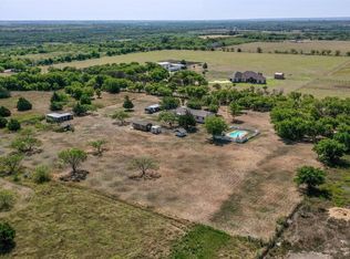 736 Smith Rd, Maypearl, TX 76064