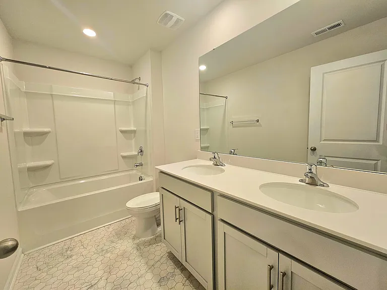 3854 Rosewood Dr — Photo 15