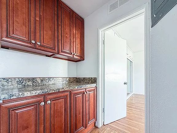 5th image of 4023 Palmwood Dr #O1